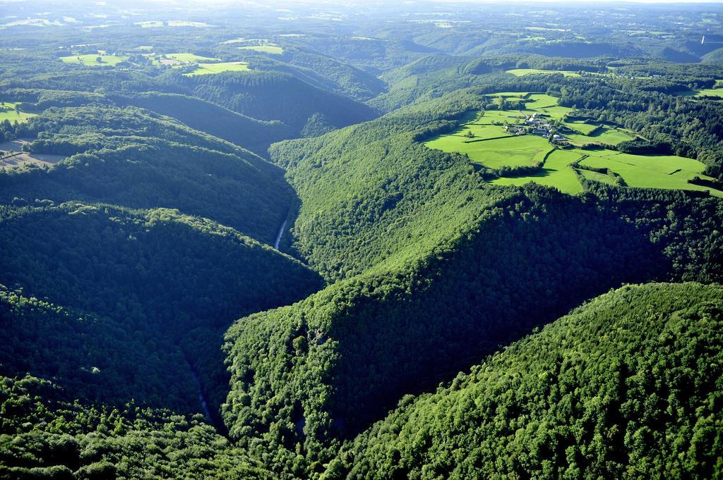 ホテル Vvf Correze Pays D'Eygurande エクステリア 写真